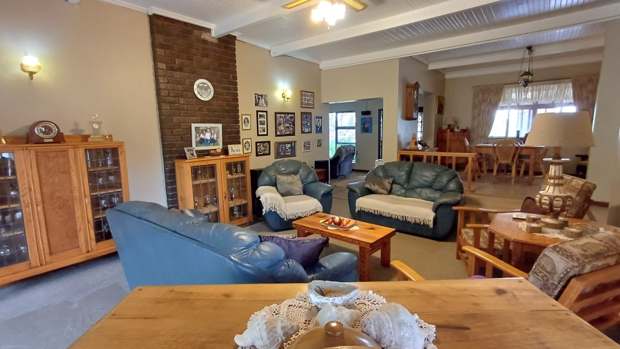 4 Bedroom Property for Sale in Vanes Estate Eastern Cape